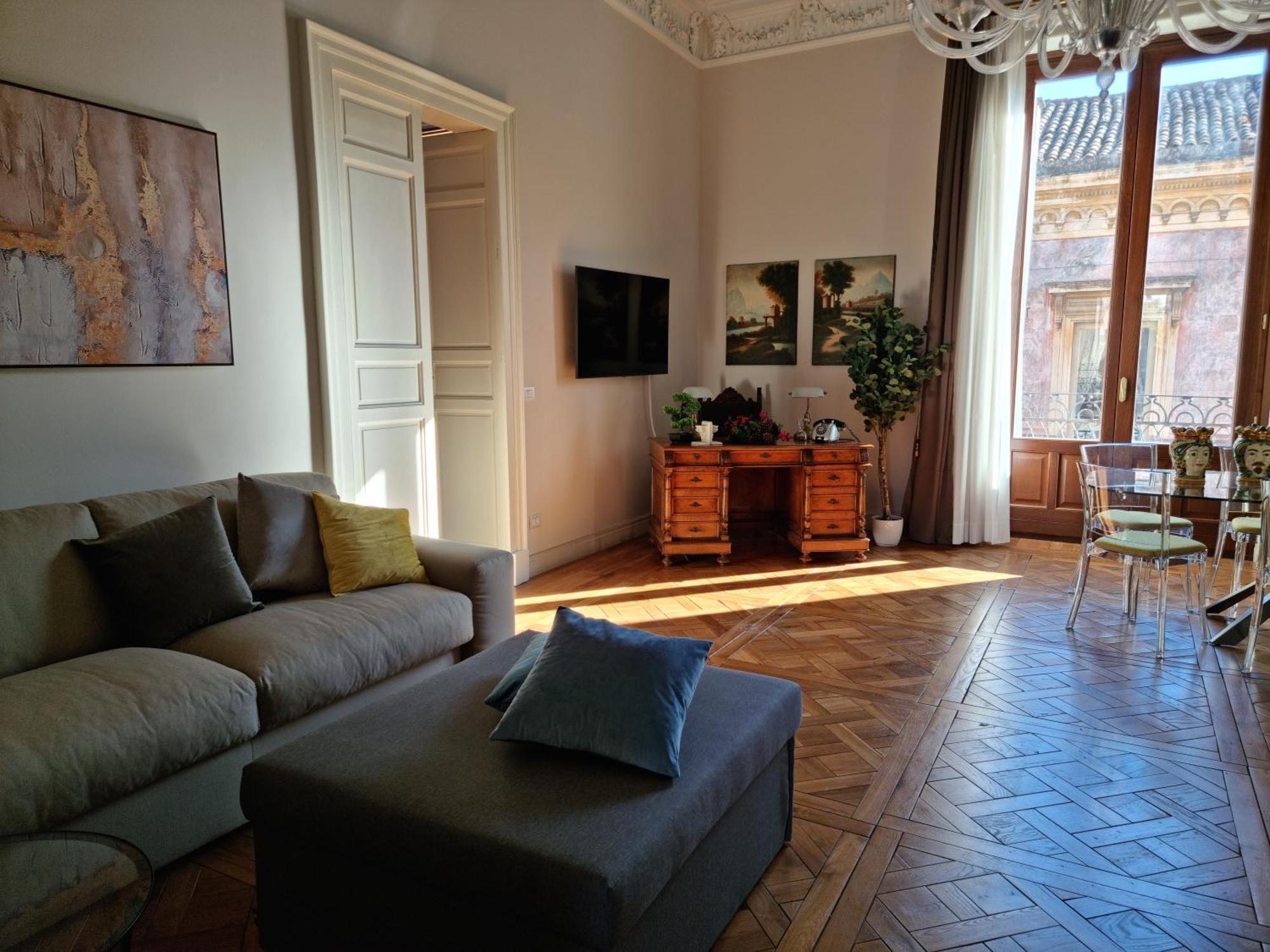 Luxury Historic Residence With Heated Pool Near Catania, Taormina, The Sea And Mount Etna Giarre Exterior foto